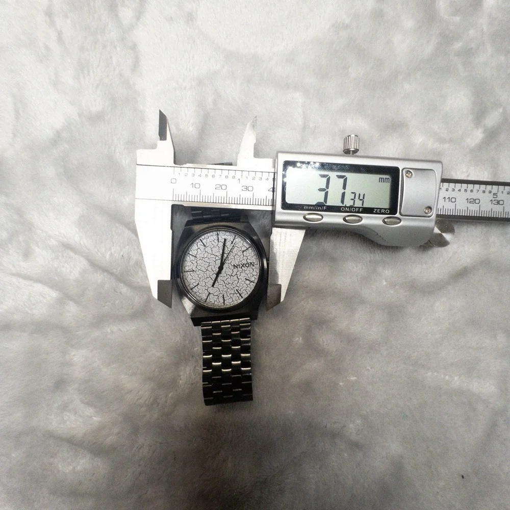 Nixon Minimalist Time Teller Mens 37mm Watch Pavement Dial New Battery